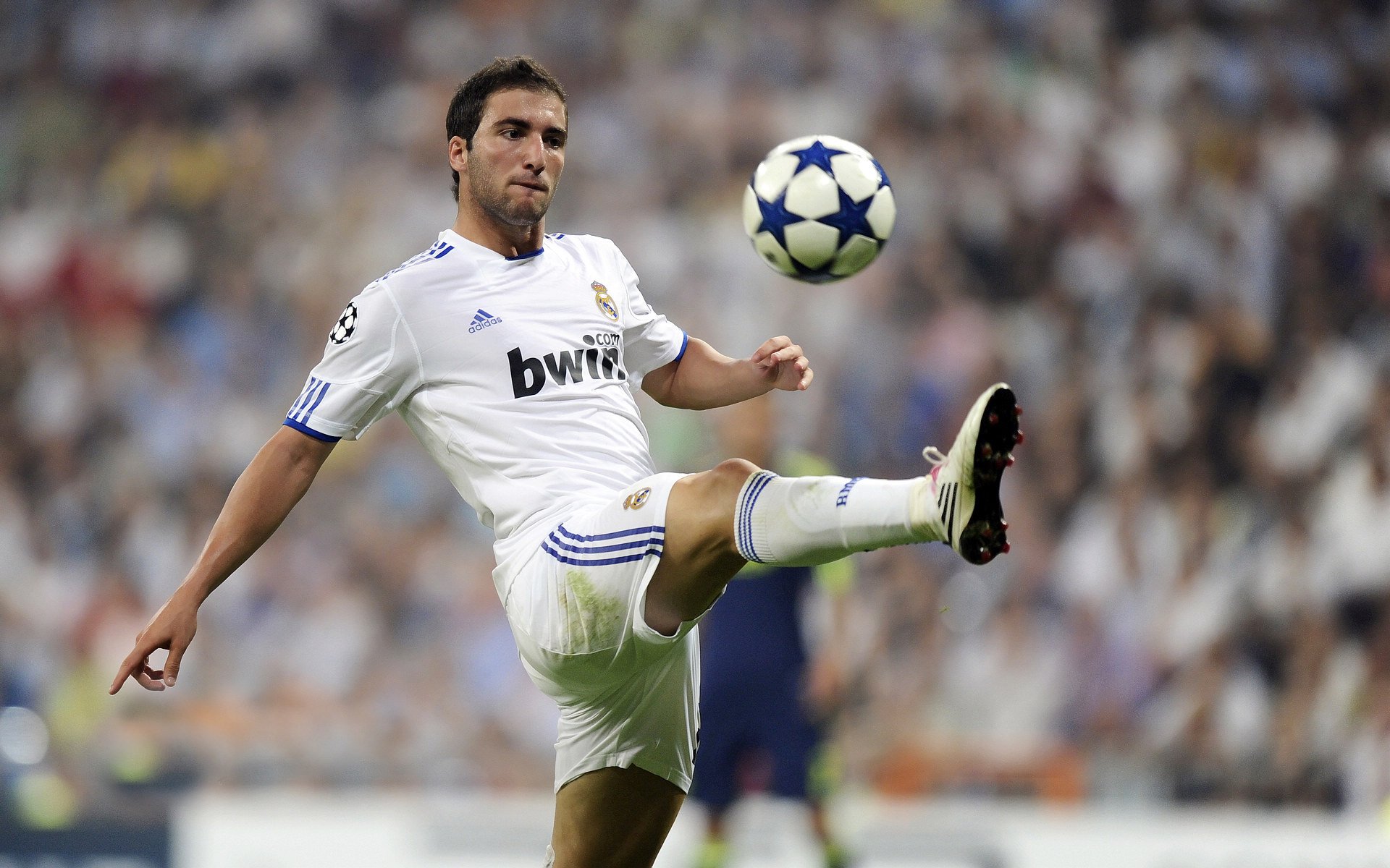 华体会官方入口-《星际争霸2》选手：微操与大局观的完美结合，星际争霸2vf