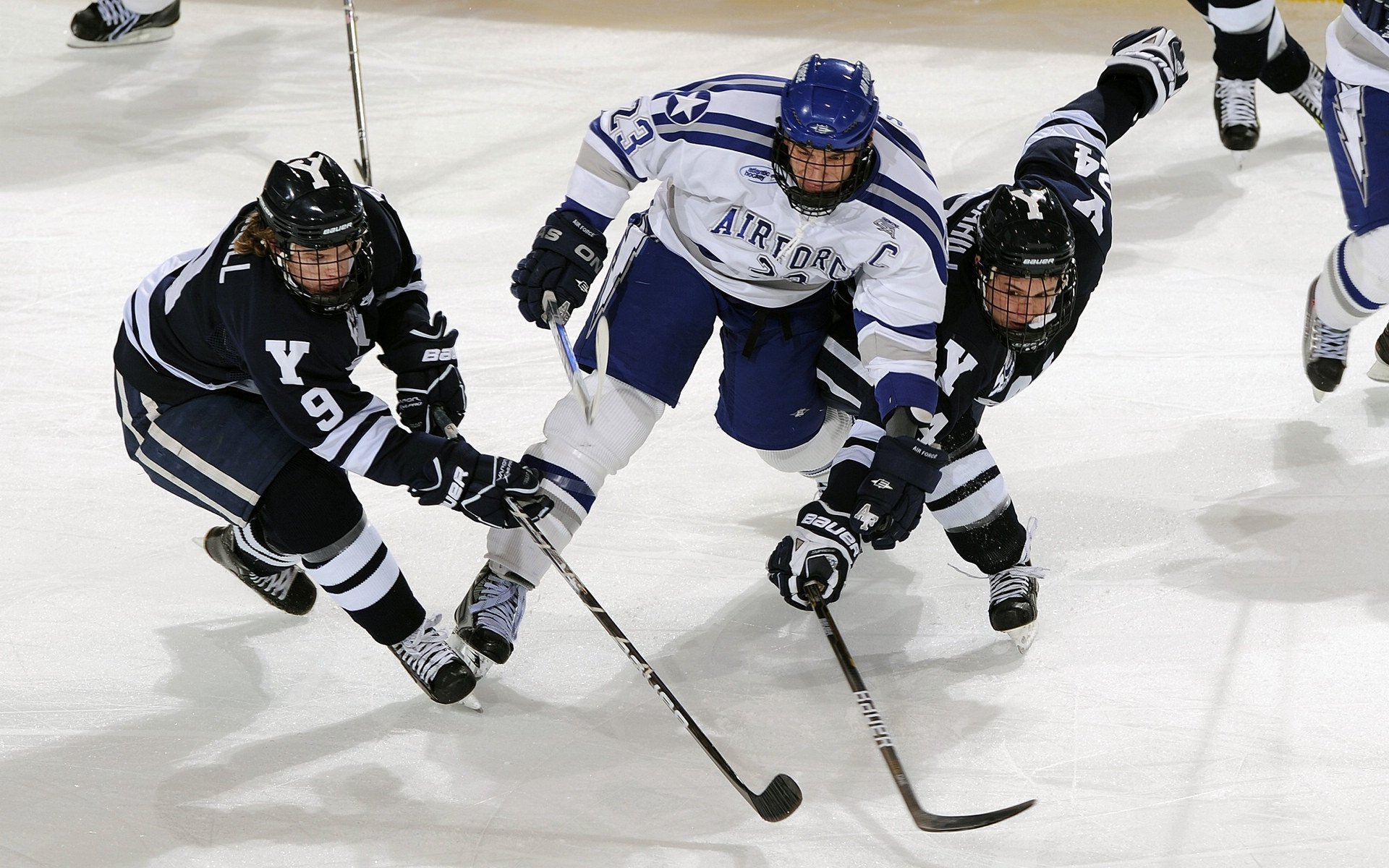 未来爆发：年轻球员的潜力分析，年轻球员身价排行
